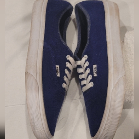Men's Size 10 Blue Suede Vans Low Top Lace Up Shoes - Picture 3 of 6